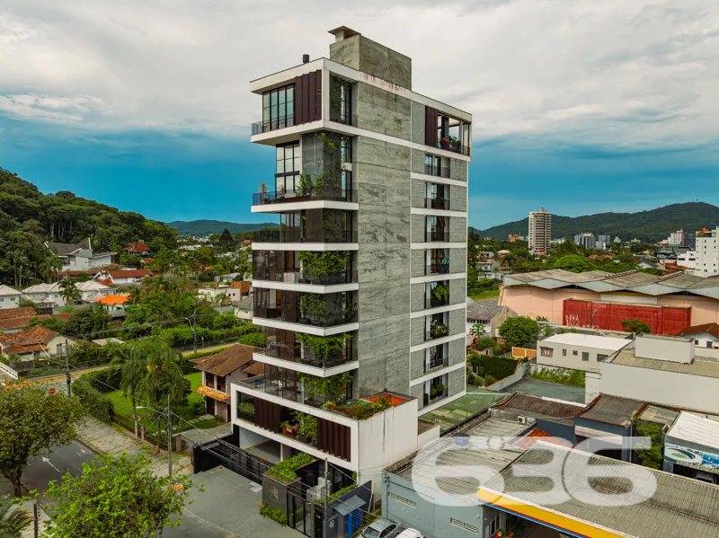 Cobertura plana à venda no bairro América, Joinvil