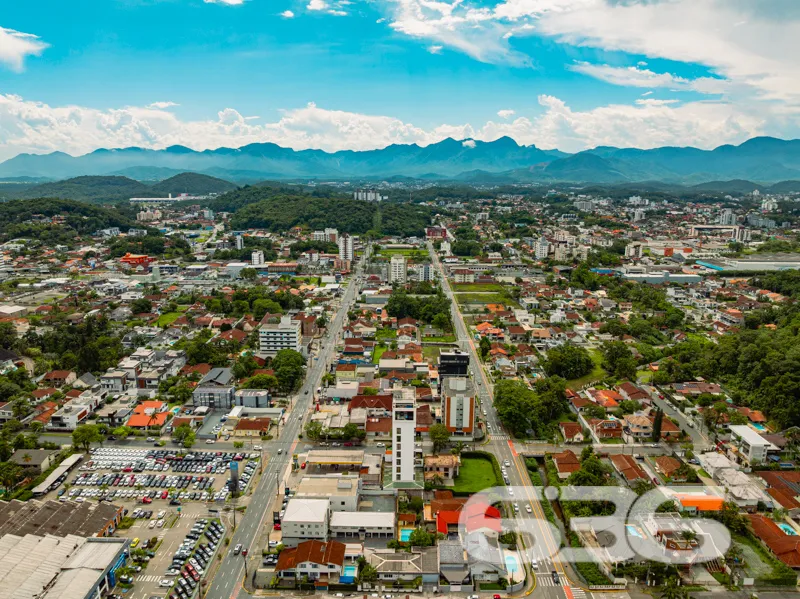 Cobertura plana à venda no bairro América, Joinvil