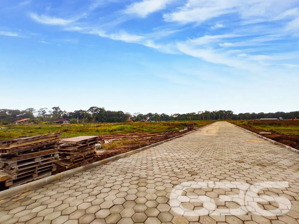 TERRENO EM CONDOMÍNIO RESIDENCIAL NA PRAIA DO ERVI