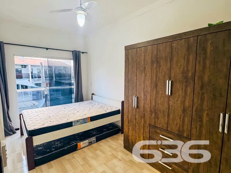 Casa Geminada Sobrado no Centro de Balneário Barra