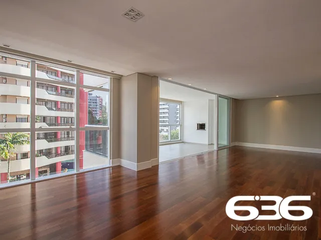 APARTAMENTO DE ALTO PADRÃO NO CENTRO DE JOINVILLE