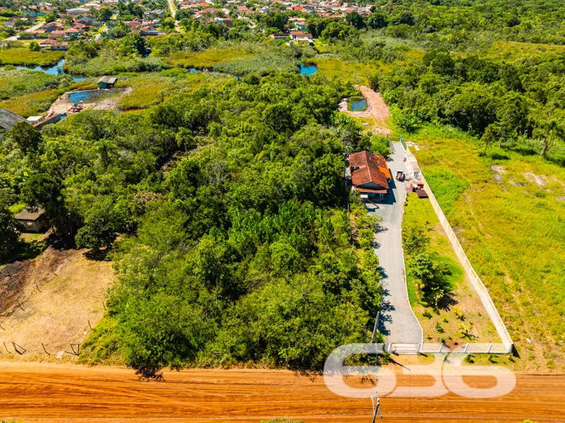 Terreno à venda, fundos para o rio, no bairro Pinh
