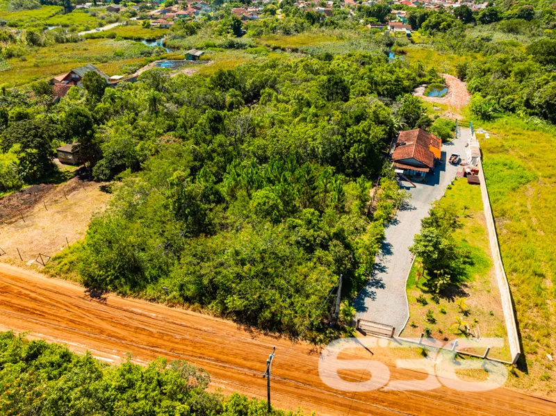 Terreno à venda, fundos para o rio, no bairro Pinh
