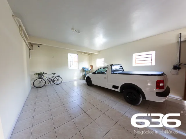 Sobrado à venda no bairro Guanabara em Joinville.