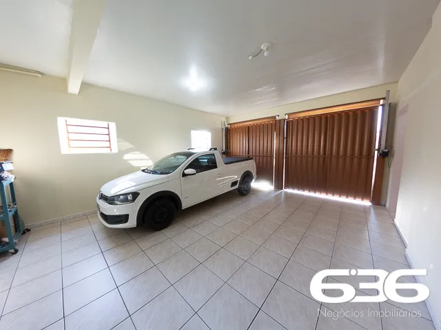 Sobrado à venda no bairro Guanabara em Joinville.