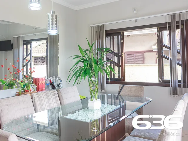 ESPLENDIDA RESIDĂNCIA Ă VENDA NO BAIRRO VILA NOVA,