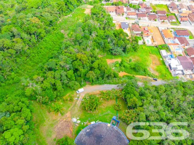 OPORTUNIDADE Única: Terreno de 5 Mil Metros Quadra