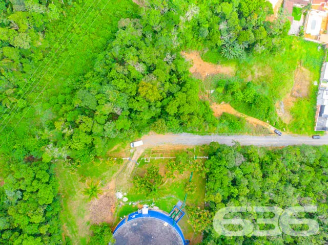 OPORTUNIDADE Única: Terreno de 5 Mil Metros Quadra