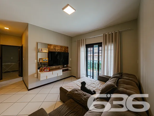 Temos o prazer de apresentar uma residência singul