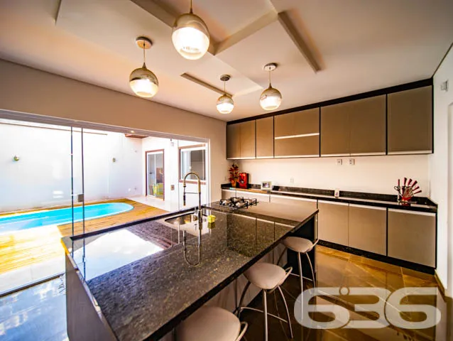 BELĂSSIMA RESIDĂNCIA, DE ALTO PADRĂO, COM PISCINA,