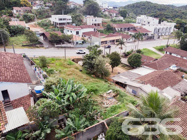 OPORTUNIDADE DE TERRENO À VENDA NO BAIRRO BOEHMERW