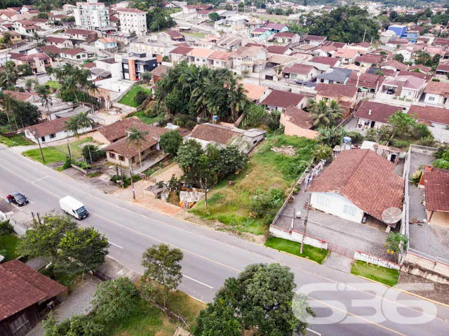 OPORTUNIDADE DE TERRENO À VENDA NO BAIRRO BOEHMERW