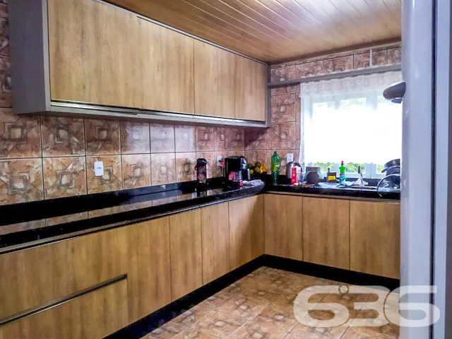 AMPLA CHÁCARA NO BAIRRO VILA NOVA
Dispondo de imp