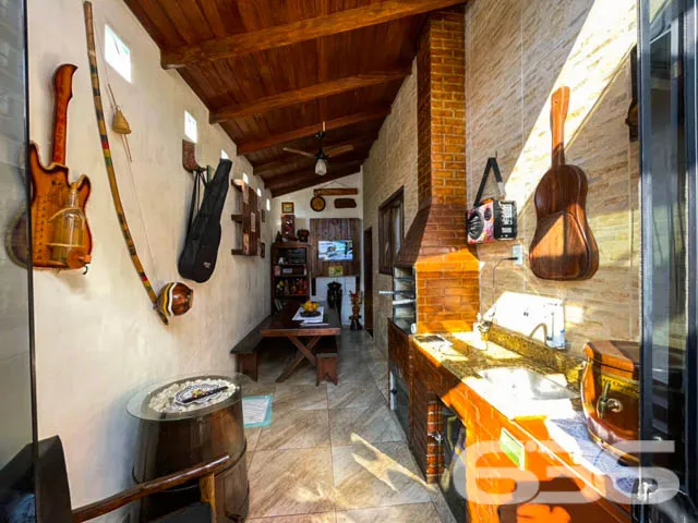 APARTAMENTO GIARDINO COM 2 DORMITÓRIOS NO BAIRRO I