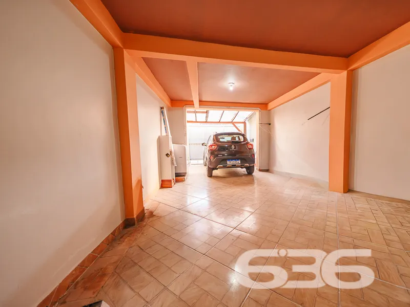 Sobrado à venda no bairro de Bucarein em Joinville