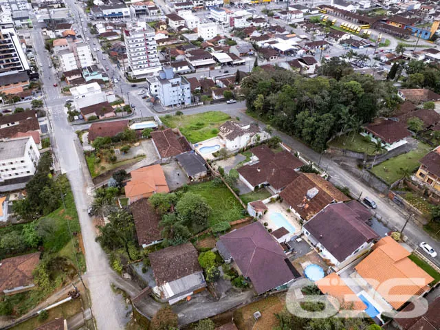 TERRENO NO BAIRRO IRIRIÚ EM JOINVILLE - ESTUDA PER