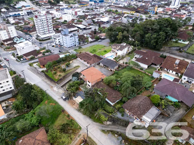 TERRENO NO BAIRRO IRIRIÚ EM JOINVILLE - ESTUDA PER