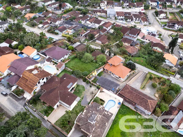 TERRENO NO BAIRRO IRIRIÚ EM JOINVILLE - ESTUDA PER