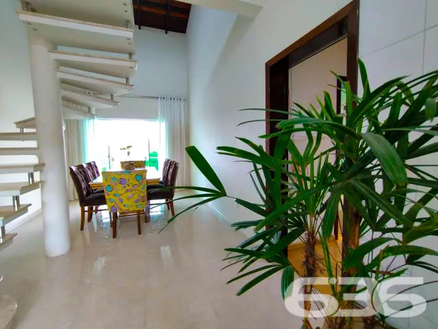 IMÓVEL RESIDENCIAL E COMERCIAL COM 1 SUÍTE E 2 QUA