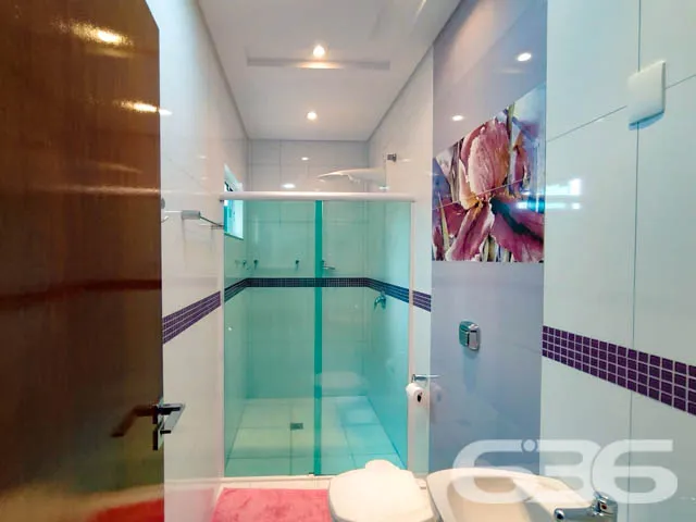 IMÓVEL RESIDENCIAL E COMERCIAL COM 1 SUÍTE E 2 QUA