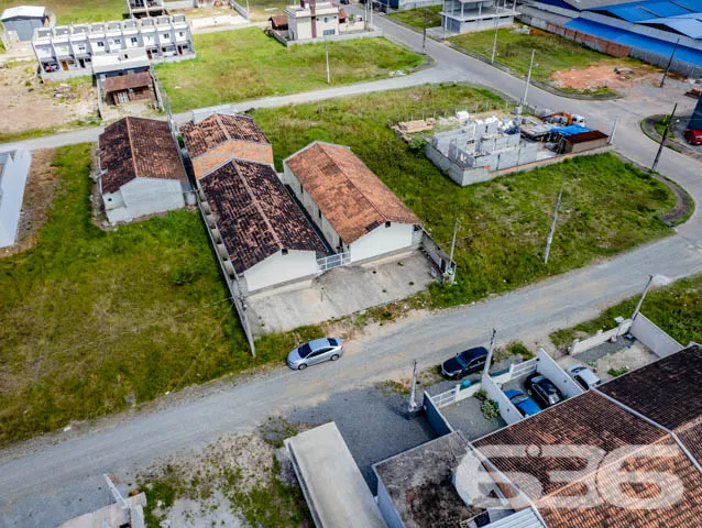 INVESTIMENTO EM ALUGUĂIS NA REGIĂO CENTRAL DE ARAQ