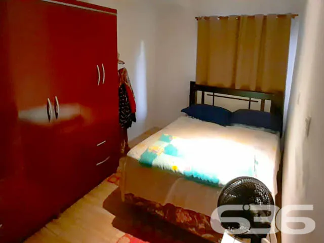 OPORTUNIDADE DE SOBRADO COM 2 SUĂTES E 4 QUARTOS,