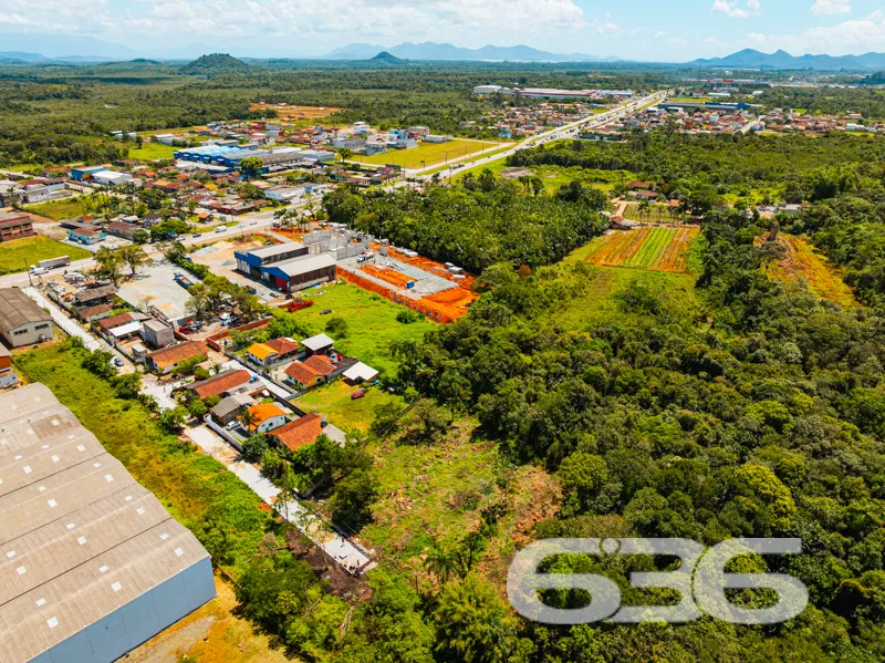 OPORTUNIDADE DE TERRENO À VENDA EM ARAQUARI, SANTA