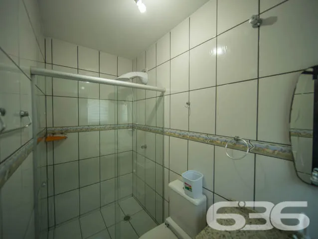 RESIDÊNCIA COM 1 SUÍTE E 3 QUARTOS , EM UBATUBA F