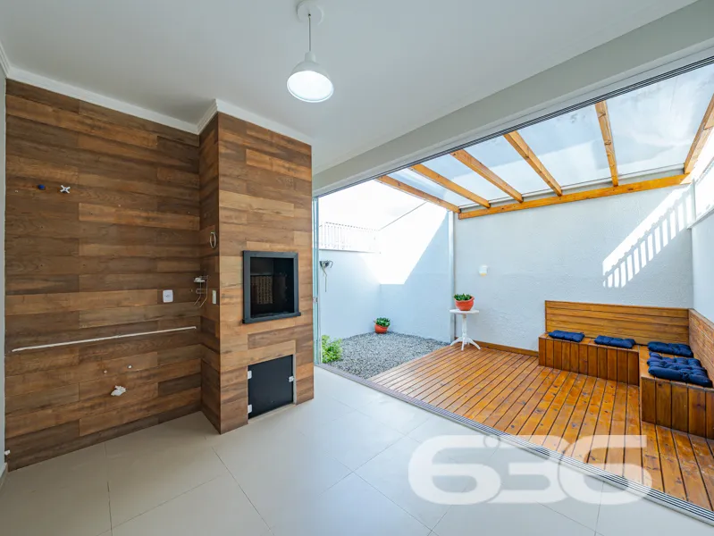 Sobrado geminado impecĂĄvel Ă venda no bairro Flore