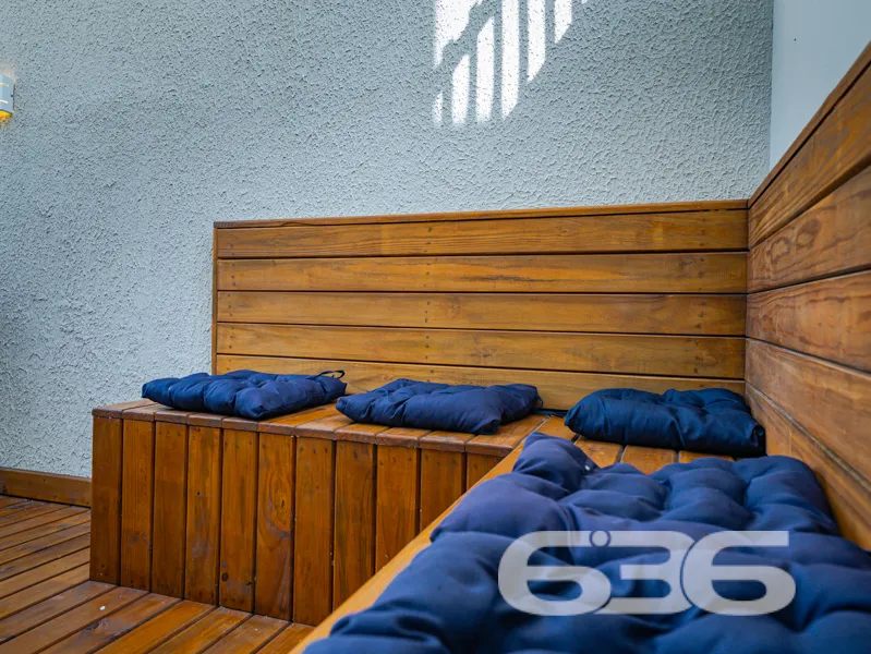 Sobrado geminado impecĂĄvel Ă venda no bairro Flore