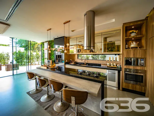 RESIDĂNCIA DE LUXO COM EXCLUSIVIDADE E SOFISTICAĂĂ