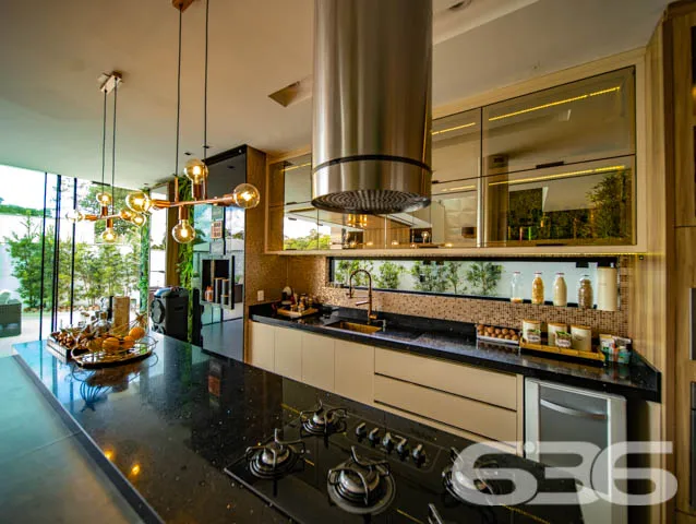 RESIDĂNCIA DE LUXO COM EXCLUSIVIDADE E SOFISTICAĂĂ