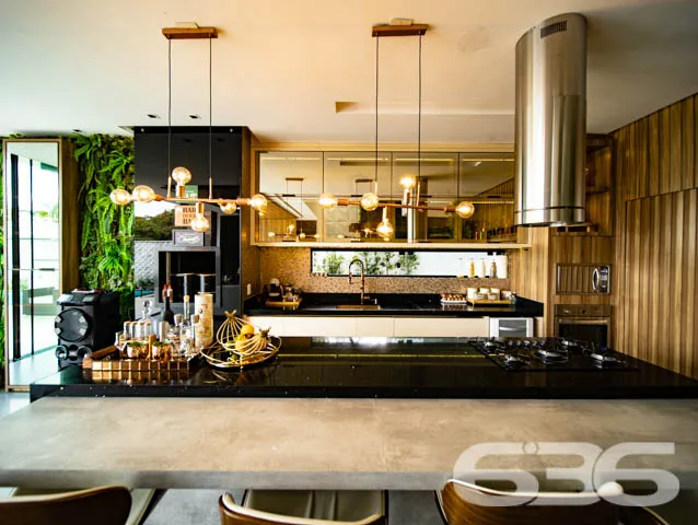 RESIDĂNCIA DE LUXO COM EXCLUSIVIDADE E SOFISTICAĂĂ