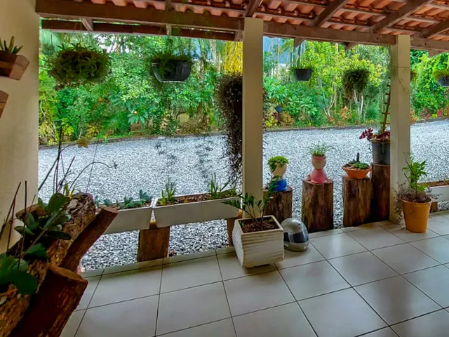 CONHEÇA ESTA MARAVILHOSA CHÁCARA EM PIRABEIRABA

S