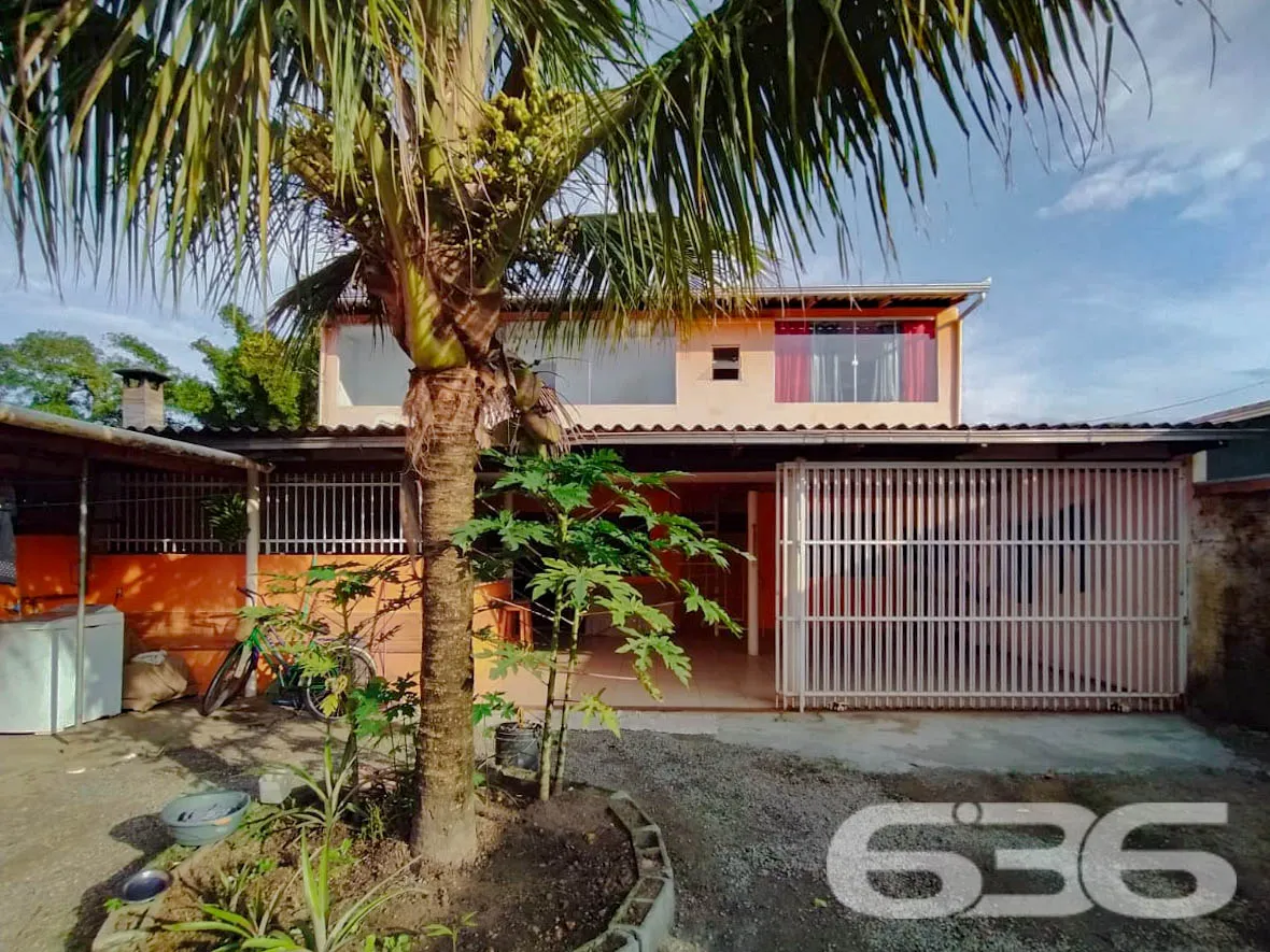 CASA AMPLA PARA VOCÊ E SUA FAMÍLIA!

Este é um imó