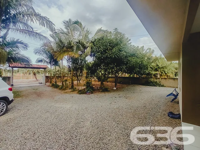 CONHEÇA ESTA CHÁCARA À VENDA EM BALNEÁRIO BARRA DO