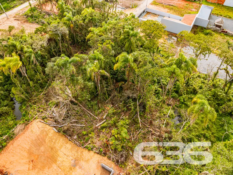 Excelente Oportunidade: Terreno em Balneário Barra