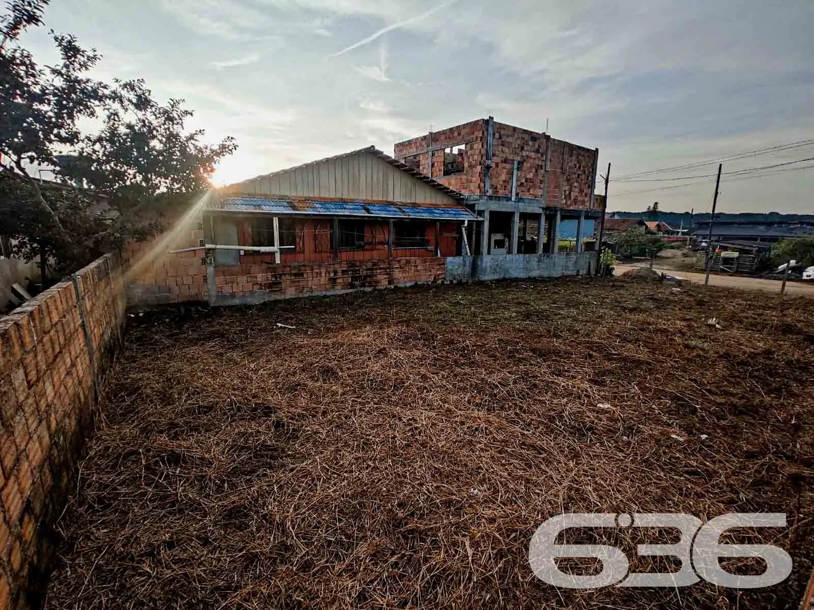RESIDÊNCIA COM 2 QUARTOS EM UBATUBA, SÃO FRANCISCO