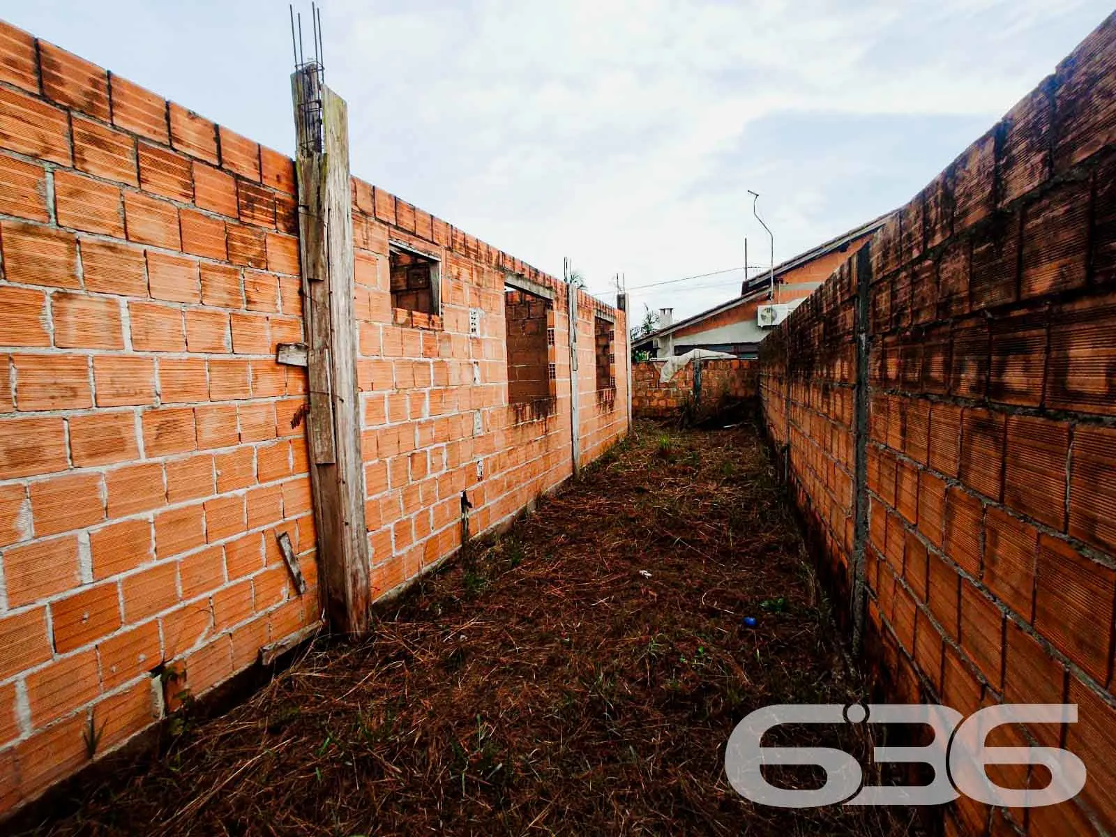 RESIDÊNCIA COM 2 QUARTOS EM UBATUBA, SÃO FRANCISCO