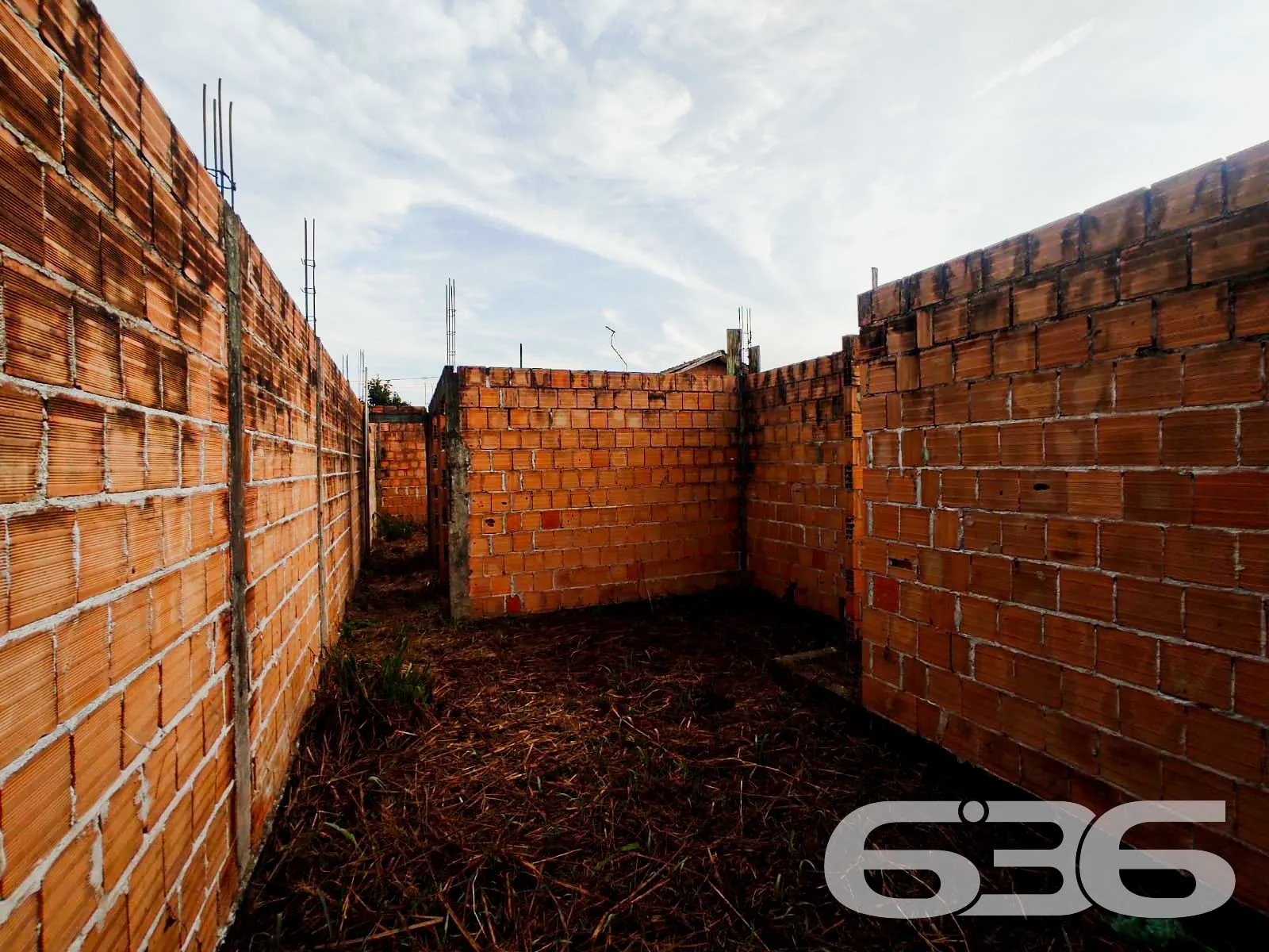 RESIDÊNCIA COM 2 QUARTOS EM UBATUBA, SÃO FRANCISCO