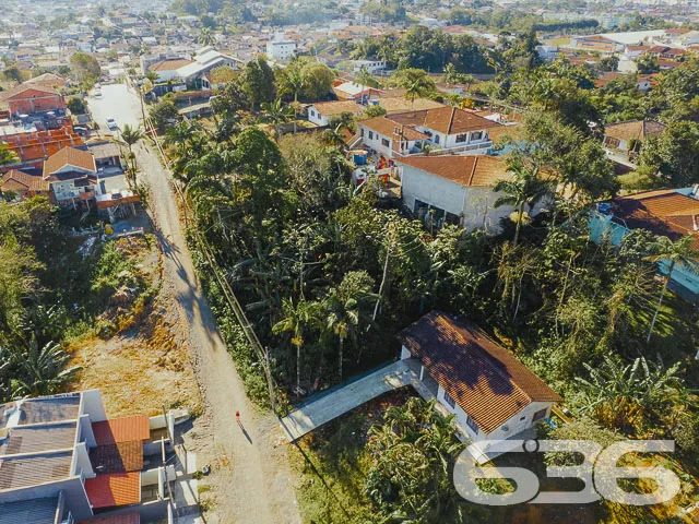 VENDE-SE LOTE NO BAIRRO ITAUM - EXCELENTE OPORTUNI