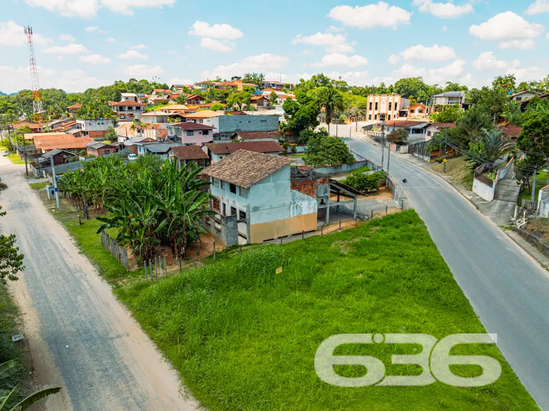 Casa à venda no bairro João Costa, Joinville, com 