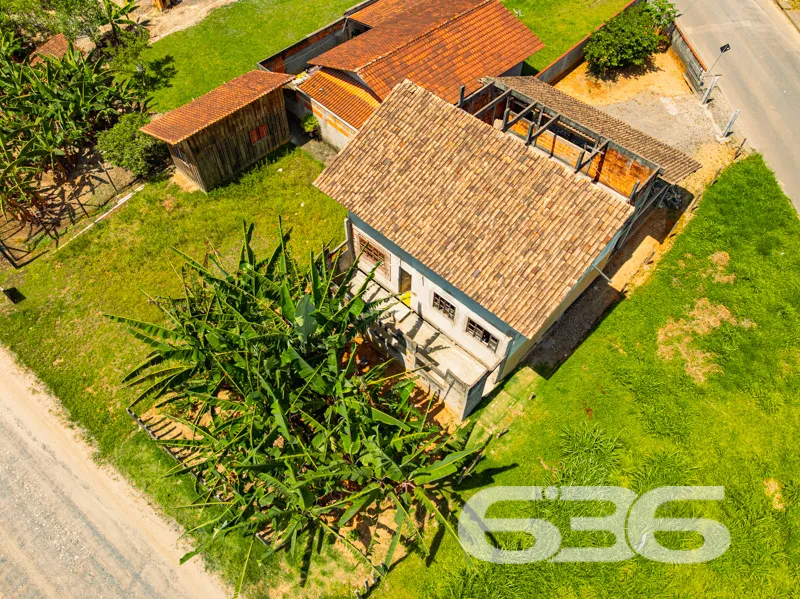 Casa à venda no bairro João Costa, Joinville, com 