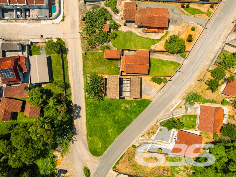 Casa à venda no bairro João Costa, Joinville, com 