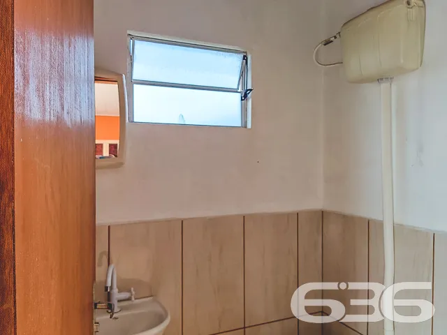 IMÓVEL COM SUÍTE + 2 QUARTOS NO BAIRRO JOÃO COSTA
