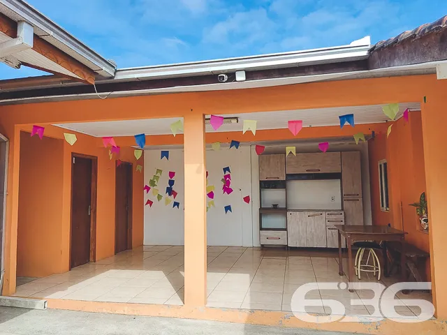 IMÓVEL COM SUÍTE + 2 QUARTOS NO BAIRRO JOÃO COSTA
