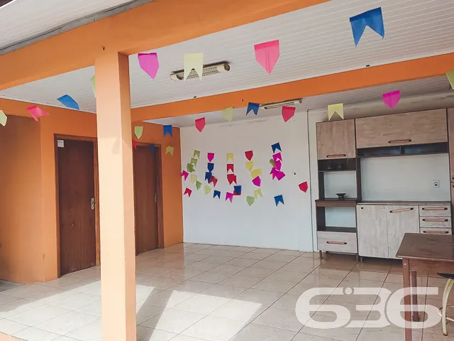 IMÓVEL COM SUÍTE + 2 QUARTOS NO BAIRRO JOÃO COSTA
