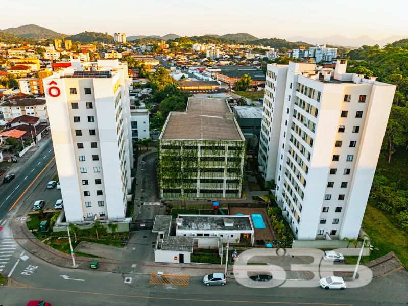 Seu novo lar com jardim privativo em Joinville!
I