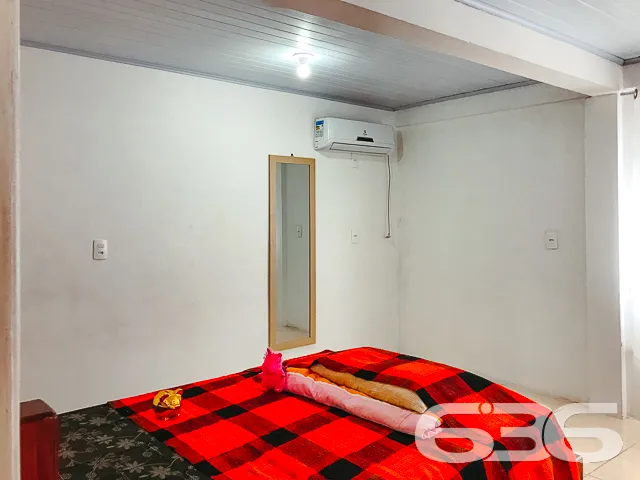 BELA CASA COM 4 QUARTOS NO BAIRRO BOA VISTA EM JOI