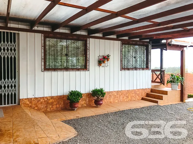 BELA CASA COM 4 QUARTOS NO BAIRRO BOA VISTA EM JOI